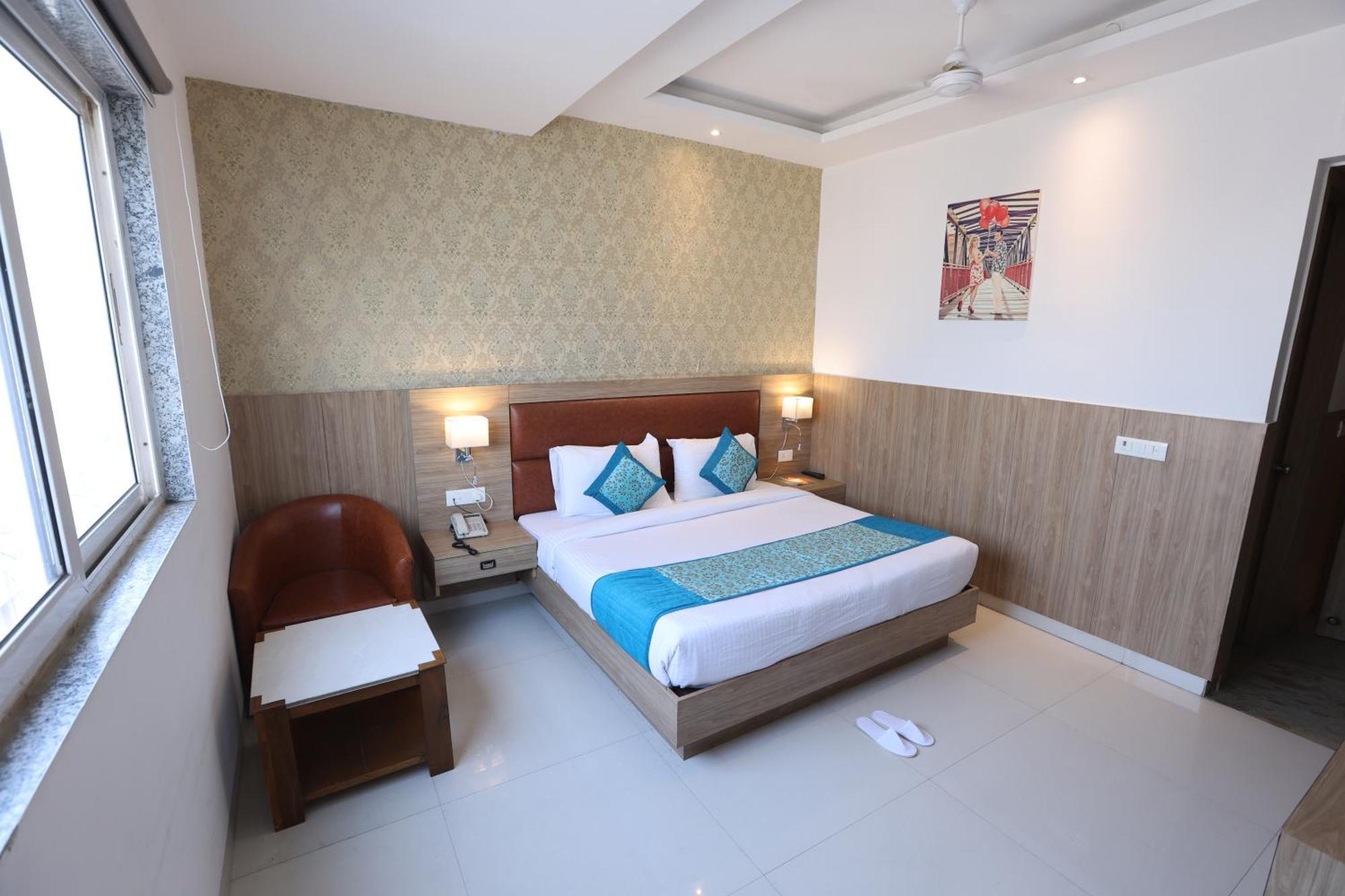 Elevate Near Delhi Airport Hotel New Delhi