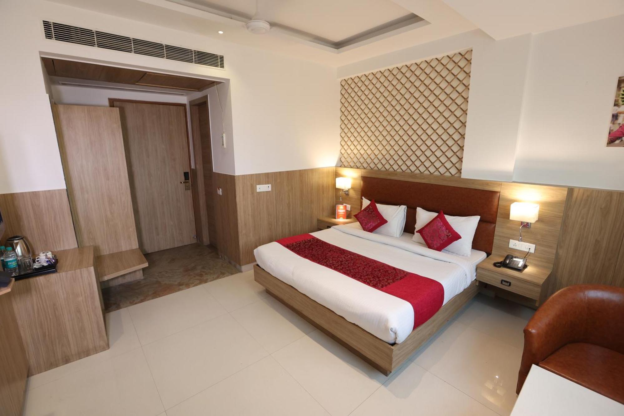 Elevate Near Delhi Airport New Delhi